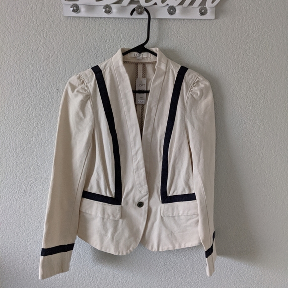 Ann Taylor Jackets & Blazers - NWT Ann Taylor LOFT Jacket